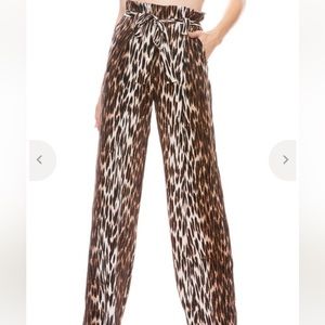 L’Agence Bobby Paperbag pants Leopard